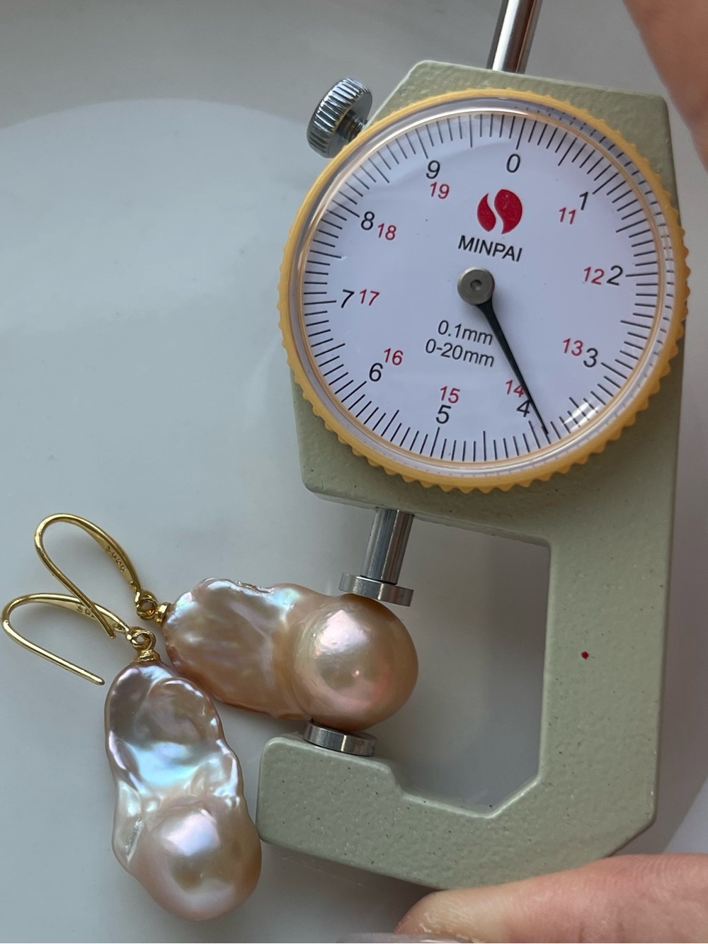Baroque Pink Pearl Drop Earrings - Gold Plated 925  Hooks 49 - Picture 2 of 4